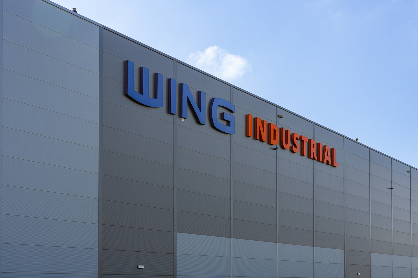 The Hi-Tech Sector Sets the Pace: Where Is the Hungarian Warehouse Market Heading According to WING Industrial?